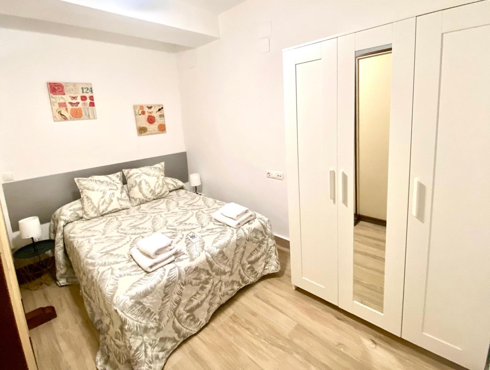 La Torre De La Catedral Apartment Кадис Екстериор снимка